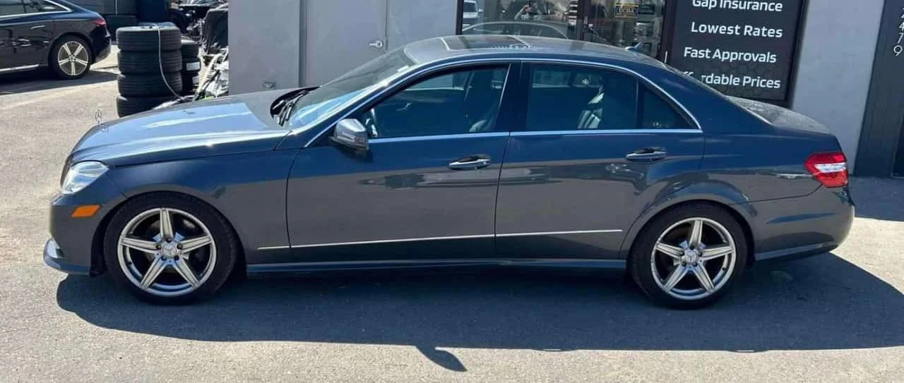 Mercedes-Benz E 350 CARFAX/ПОДГРЕВИ/ШИБИДАХ, снимка 2 - Автомобили и джипове - 54235674