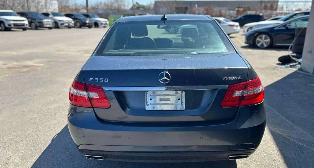 Mercedes-Benz E 350 CARFAX/ПОДГРЕВИ/ШИБИДАХ, снимка 5 - Автомобили и джипове - 54235674