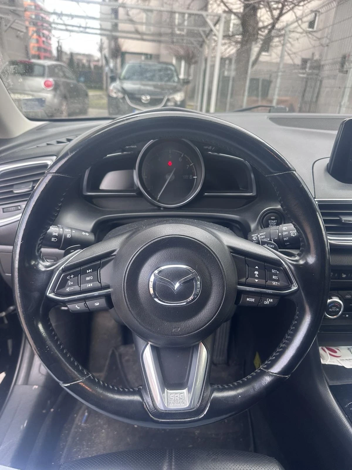 Mazda 3 2.5 автоматик 🔝, снимка 6 - Автомобили и джипове - 54277131