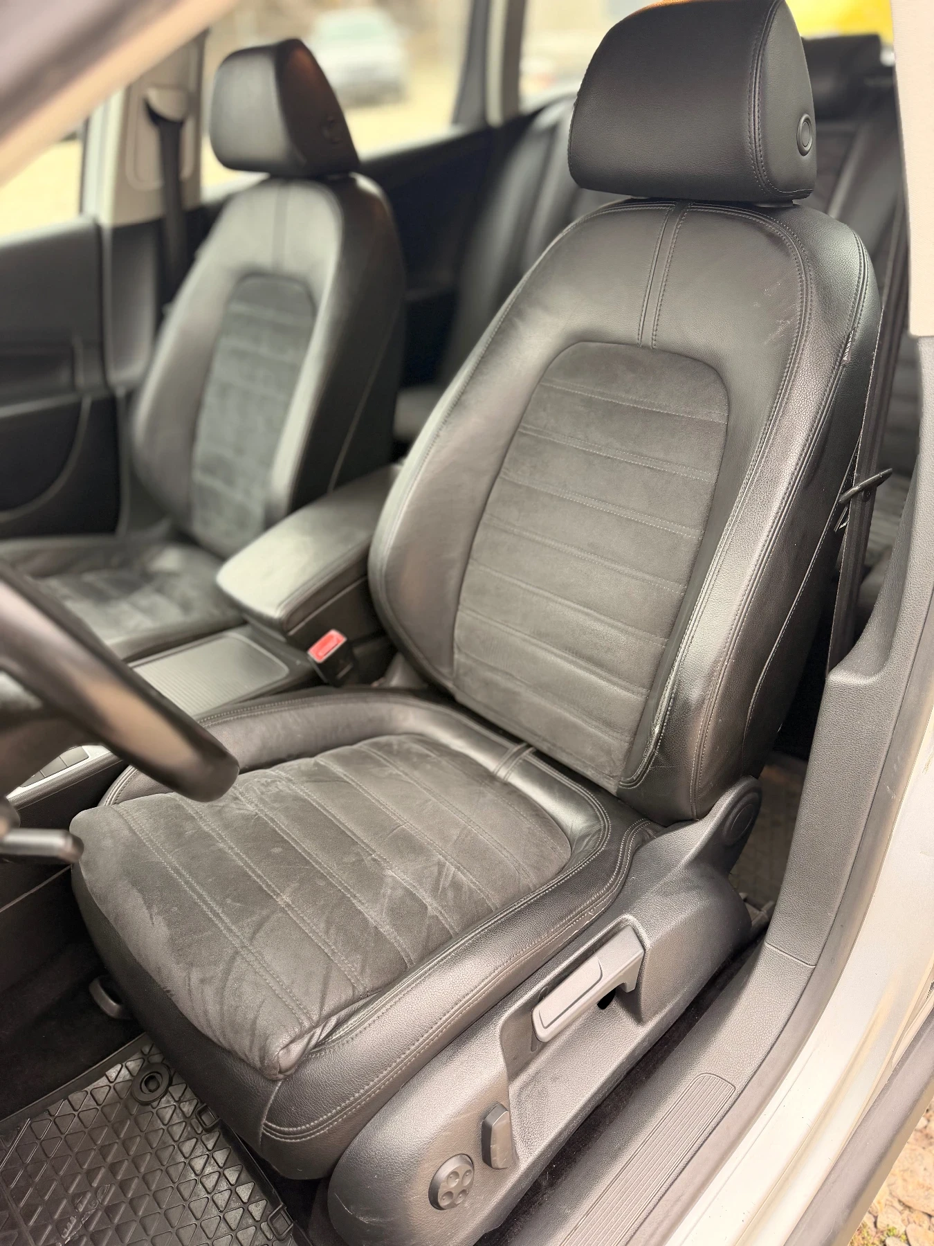 VW Passat 1.9 TDI Highline, снимка 9 - Автомобили и джипове - 54822711