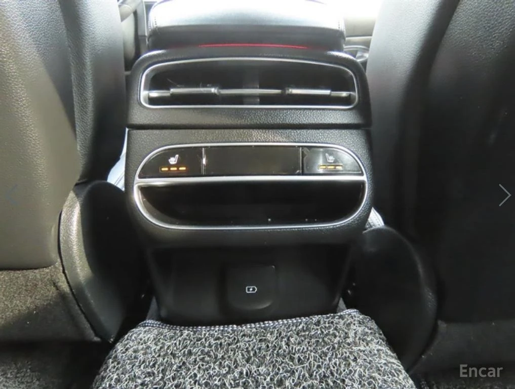 Genesis GV70 2.5T AWD* ПОДГРЕВ* ОБДУХВАНЕ* КАМЕРА* КРАЙНА ЦЕНА*, снимка 15 - Автомобили и джипове - 54878895