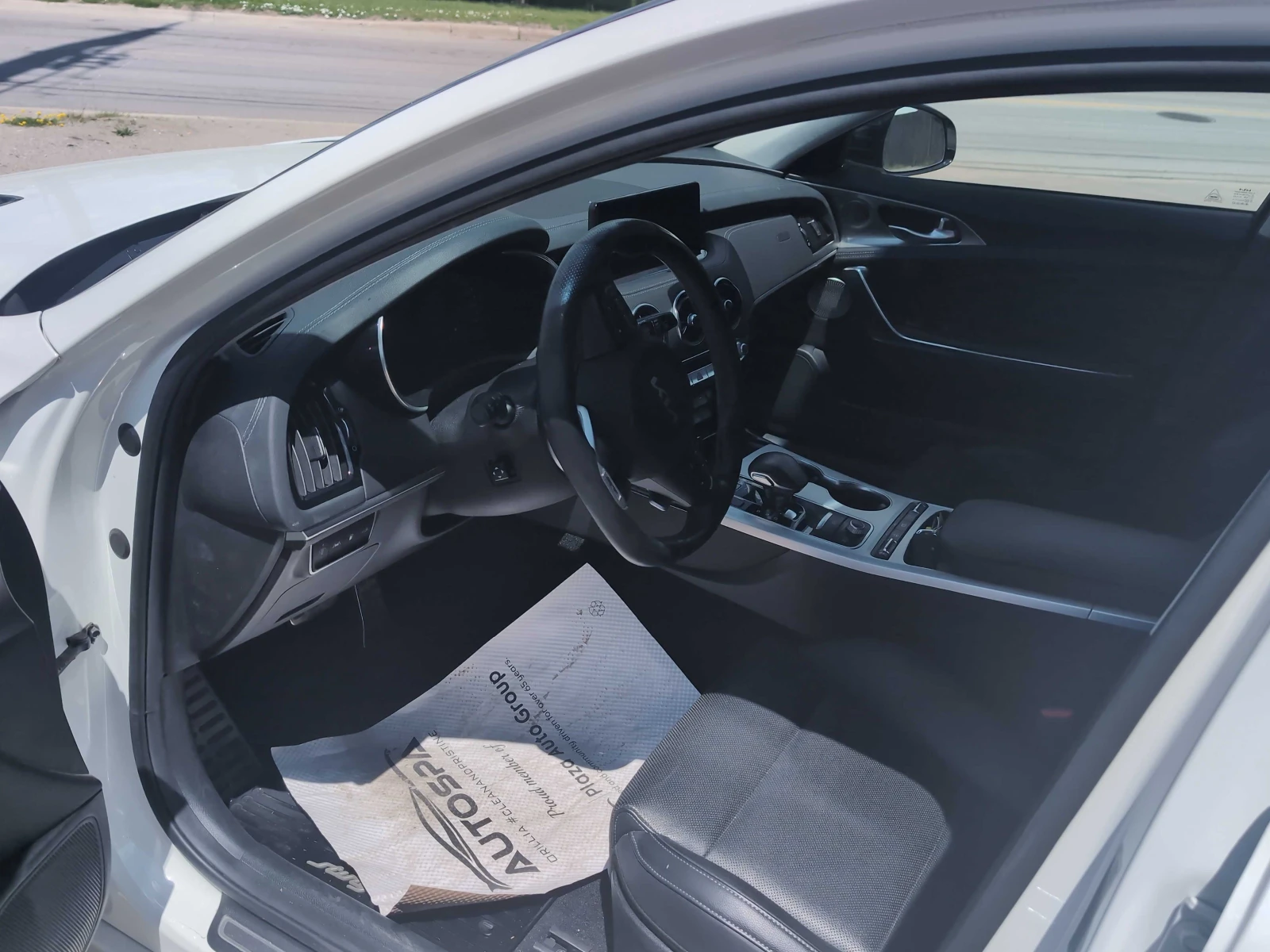 Kia Stinger ВСИЧКИ ЕКСТРИ* Kia Certified Pre-Owned* ПЪЛНА СЕРВ, снимка 7 - Автомобили и джипове - 54957541