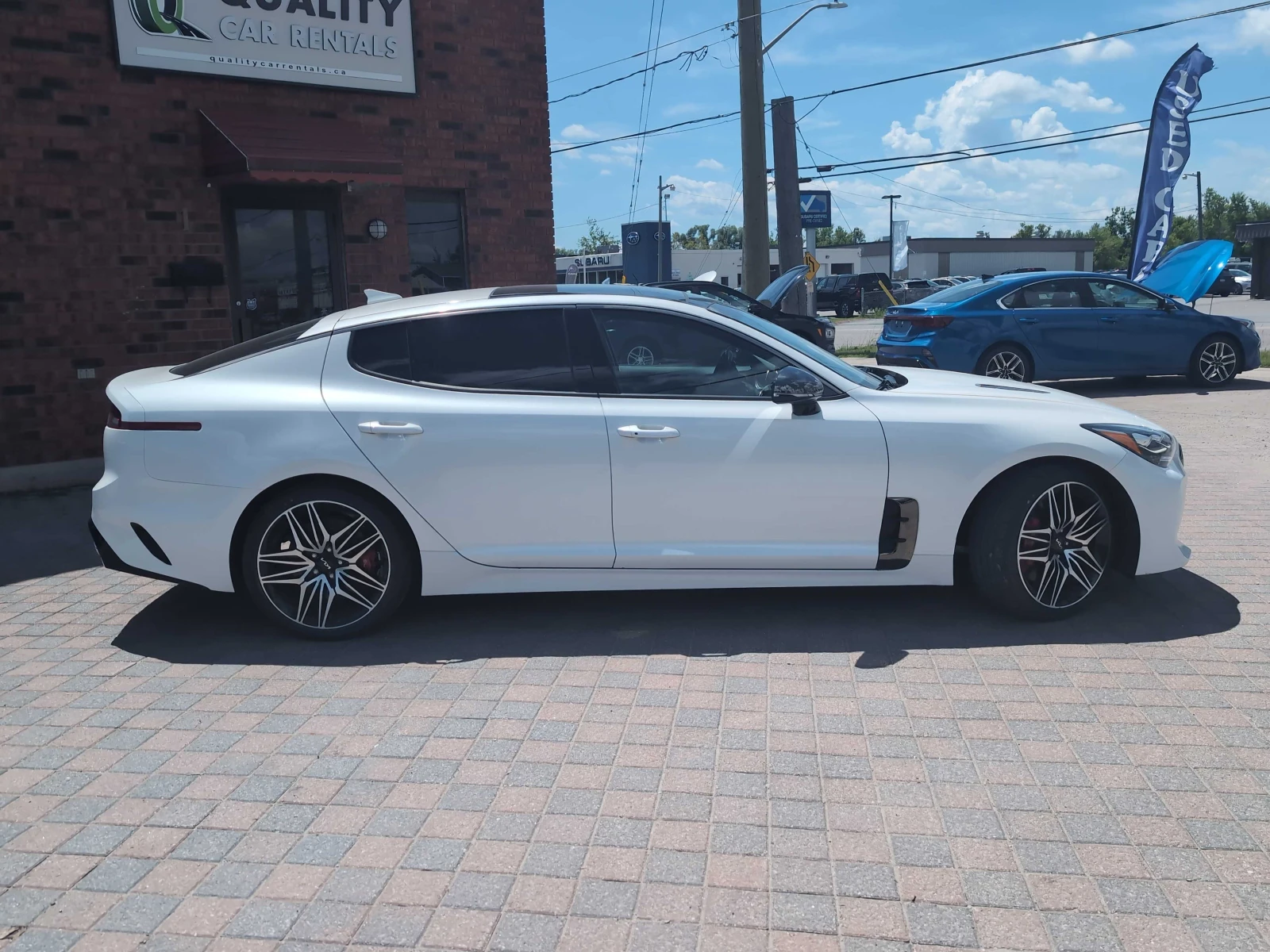 Kia Stinger ВСИЧКИ ЕКСТРИ* Kia Certified Pre-Owned* ПЪЛНА СЕРВ, снимка 4 - Автомобили и джипове - 54957541