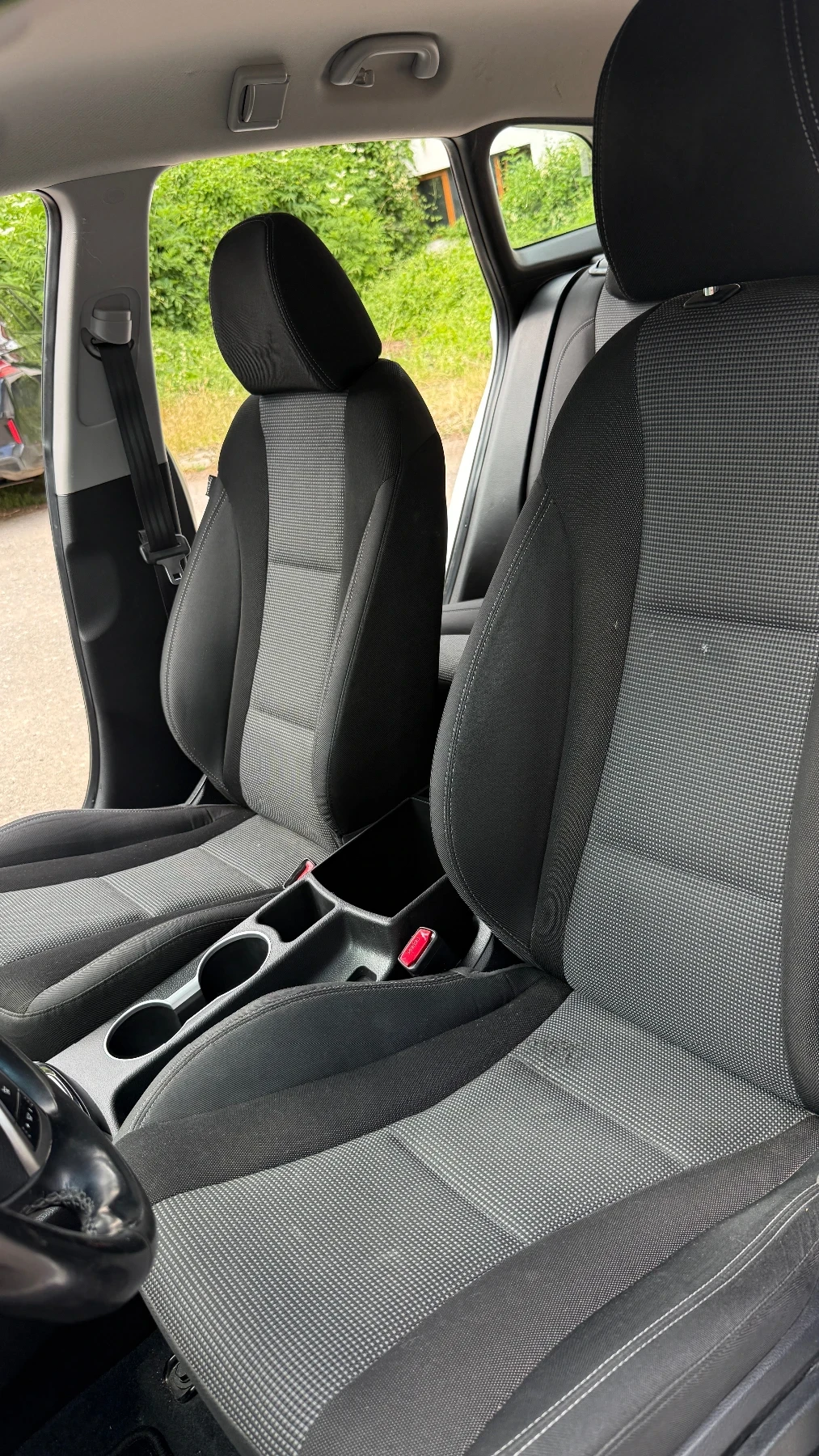 Hyundai I30, снимка 15 - Автомобили и джипове - 55038703