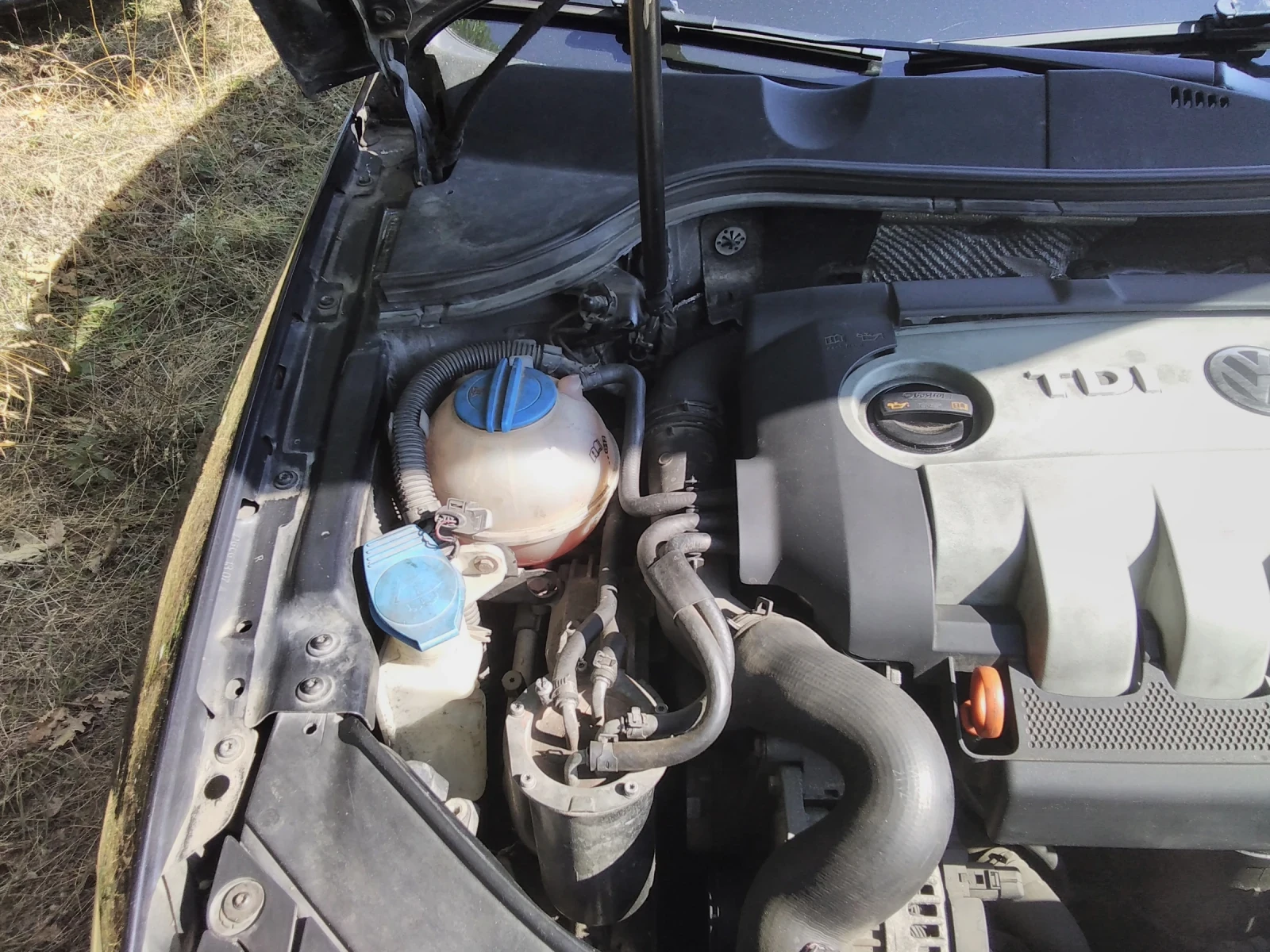VW Passat, снимка 8 - Автомобили и джипове - 55307657