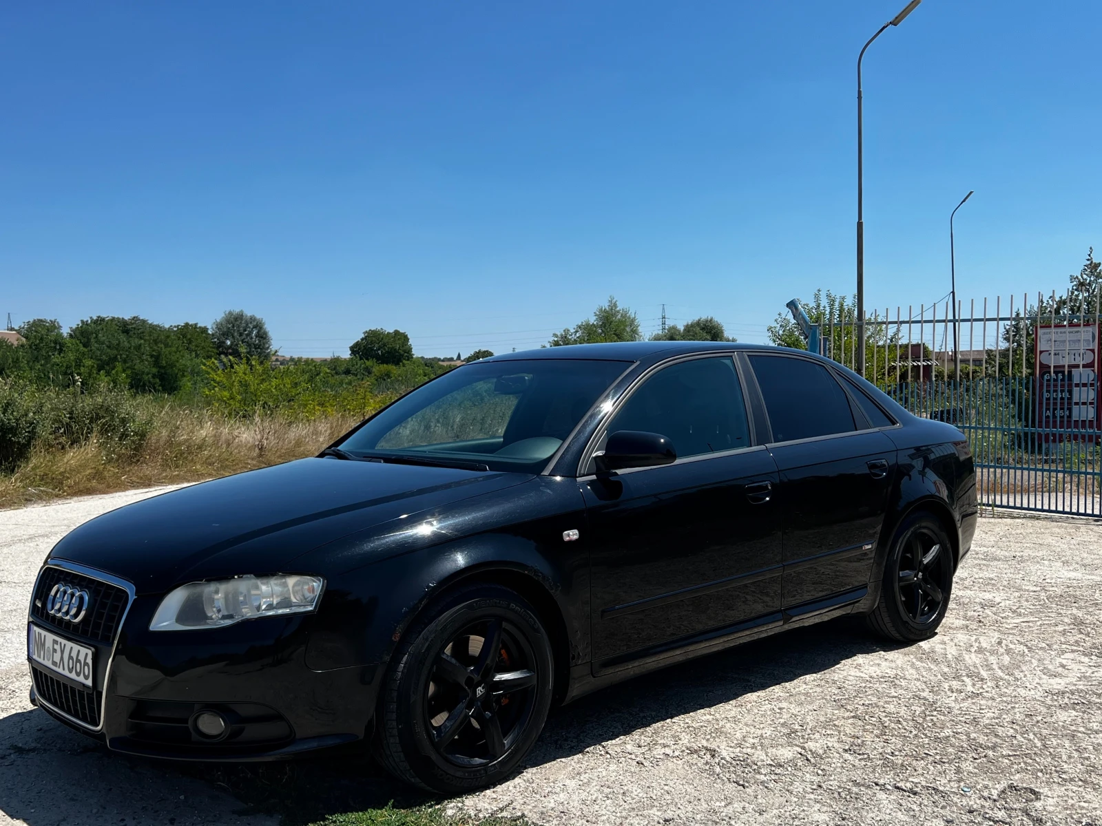 Audi A4 2.0, снимка 2 - Автомобили и джипове - 55609736