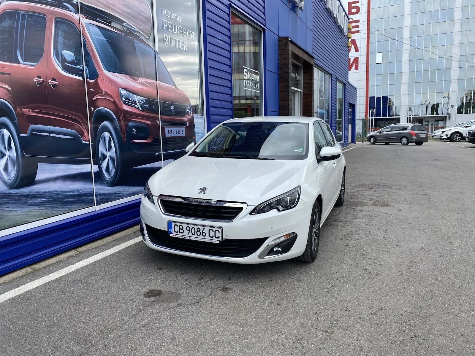 Peugeot 308 1.6 BlueHDI, снимка 5 - Автомобили и джипове - 56485280