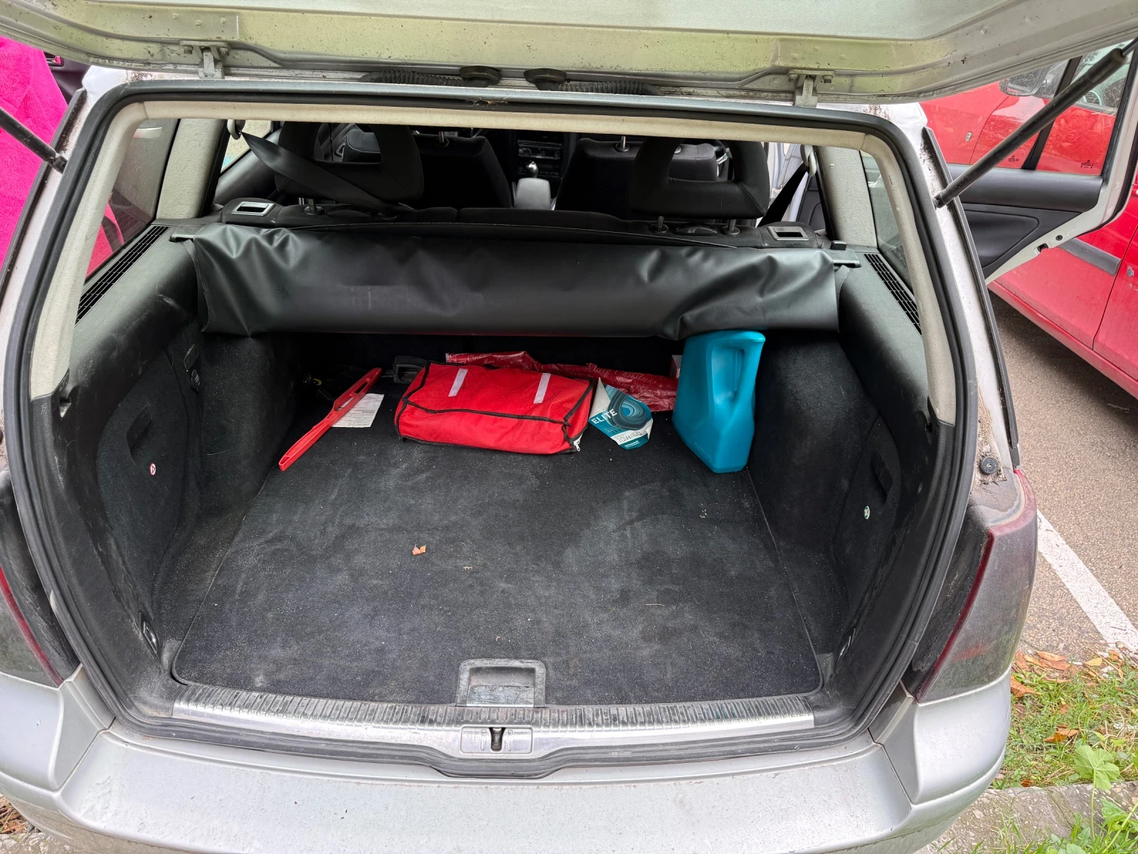 VW Bora, снимка 12 - Автомобили и джипове - 56616660
