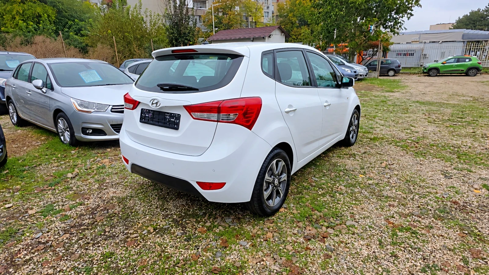 Hyundai Ix20 1.4CRDi, снимка 5 - Автомобили и джипове - 56660868