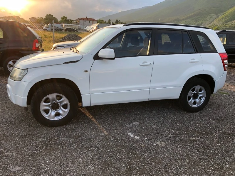 Suzuki Grand vitara 2.0 ГЪРЦИЯ 4X4, снимка 8 - Автомобили и джипове - 46024428