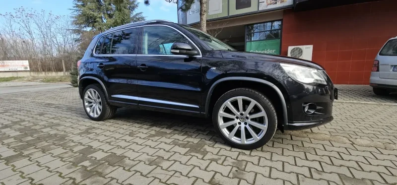 VW Tiguan 2.0TDI R-LINE 170p.s, снимка 5 - Автомобили и джипове - 48965735