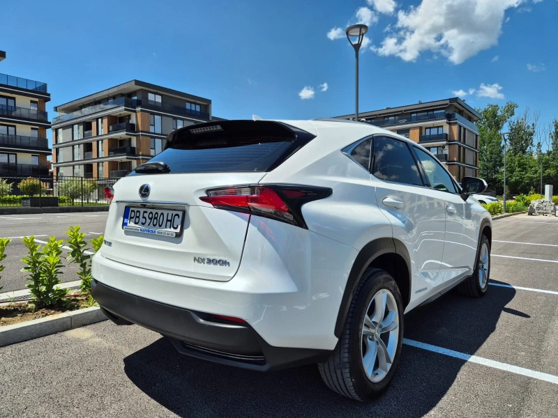 Lexus NX 300h, снимка 2 - Автомобили и джипове - 49529965