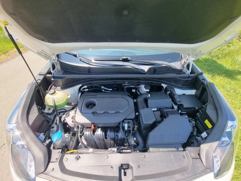 Kia Sportage 2.4 AT 4x4, снимка 14 - Автомобили и джипове - 51377035