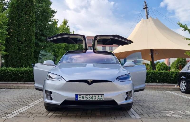 Tesla Model X 100D/LONG RANGE/4X4/ЕВРОПЕЙСКА/ТОП, снимка 2 - Автомобили и джипове - 51333608