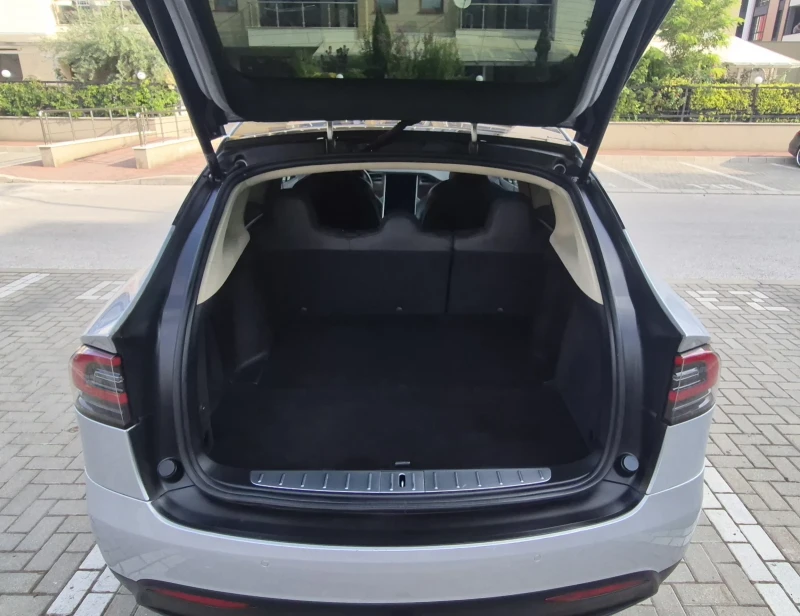 Tesla Model X 100D/LONG RANGE/4X4/ЕВРОПЕЙСКА/ТОП, снимка 6 - Автомобили и джипове - 51333608