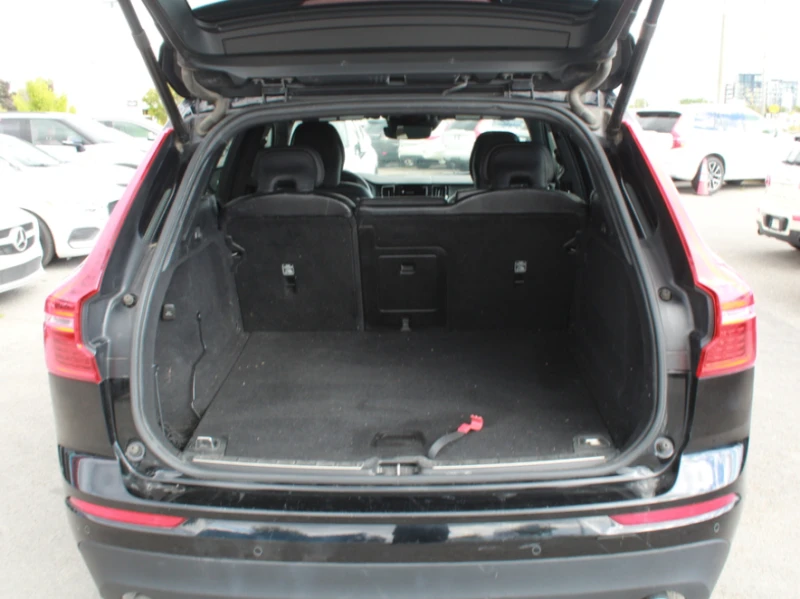 Volvo XC60 Автокредит* , снимка 6 - Автомобили и джипове - 52749925