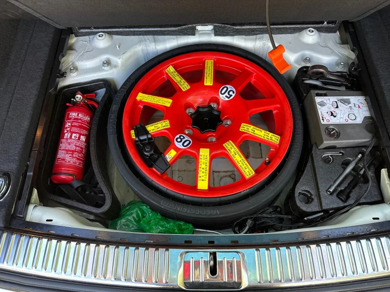 VW Touareg 3, 0 TDI, снимка 14 - Автомобили и джипове - 52611420