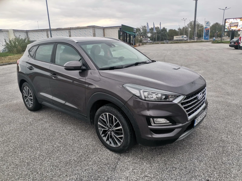 Hyundai Tucson 1.6 CRDI, снимка 7 - Автомобили и джипове - 52751763