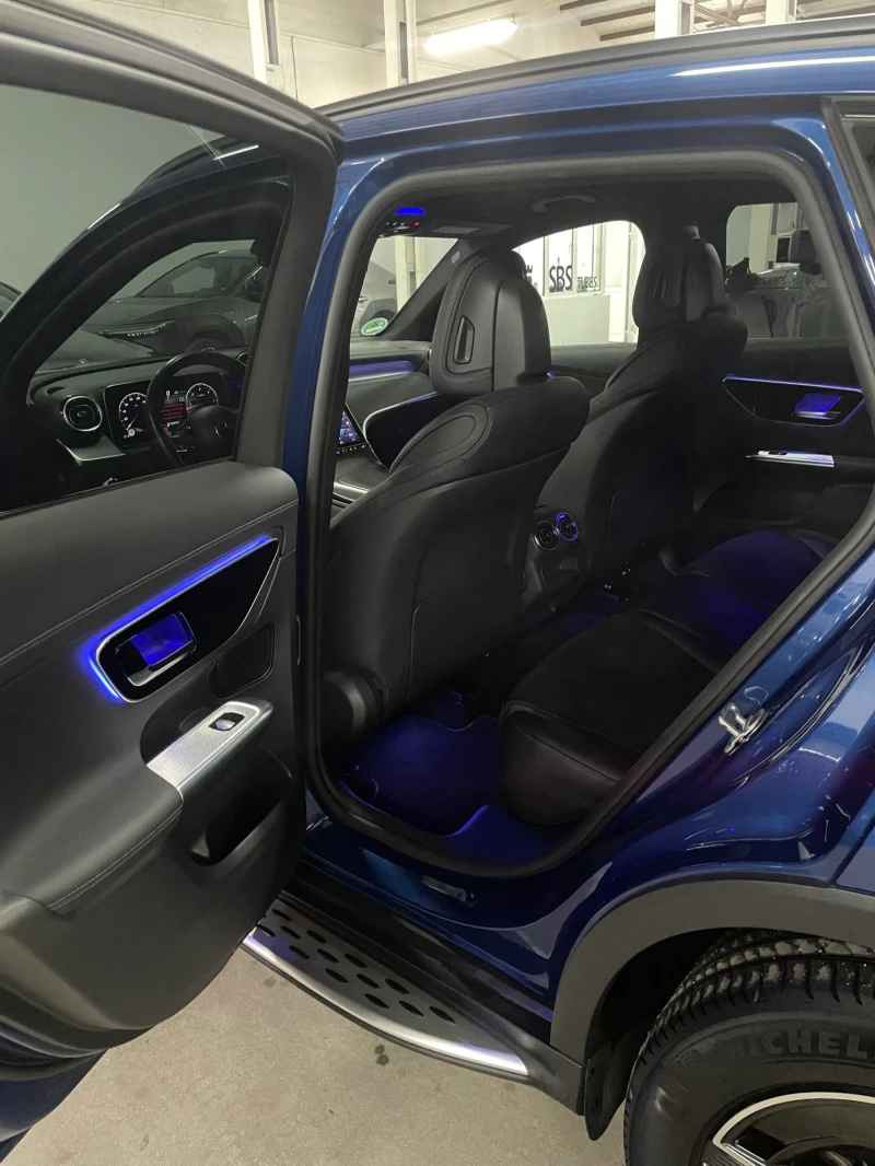 Mercedes-Benz GLC 220 D/AMG/4mat/distr/led/подгр/камера/теглич/НОВА!!!, снимка 17 - Автомобили и джипове - 53514914