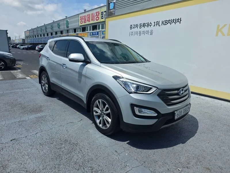 Hyundai Santa fe 2.2 CRDi 4WD - САМО 30% АВАНС, снимка 2 - Автомобили и джипове - 56159039