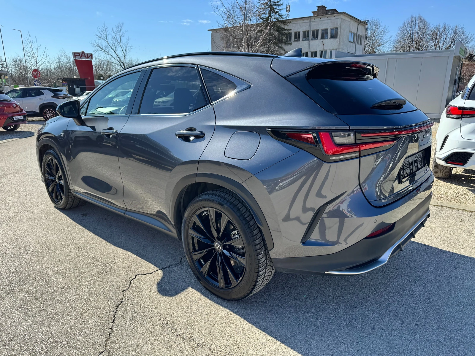 Lexus NX 450 2.5 phev F-Sport 309к.с Гаранция 4x4 - изображение 6