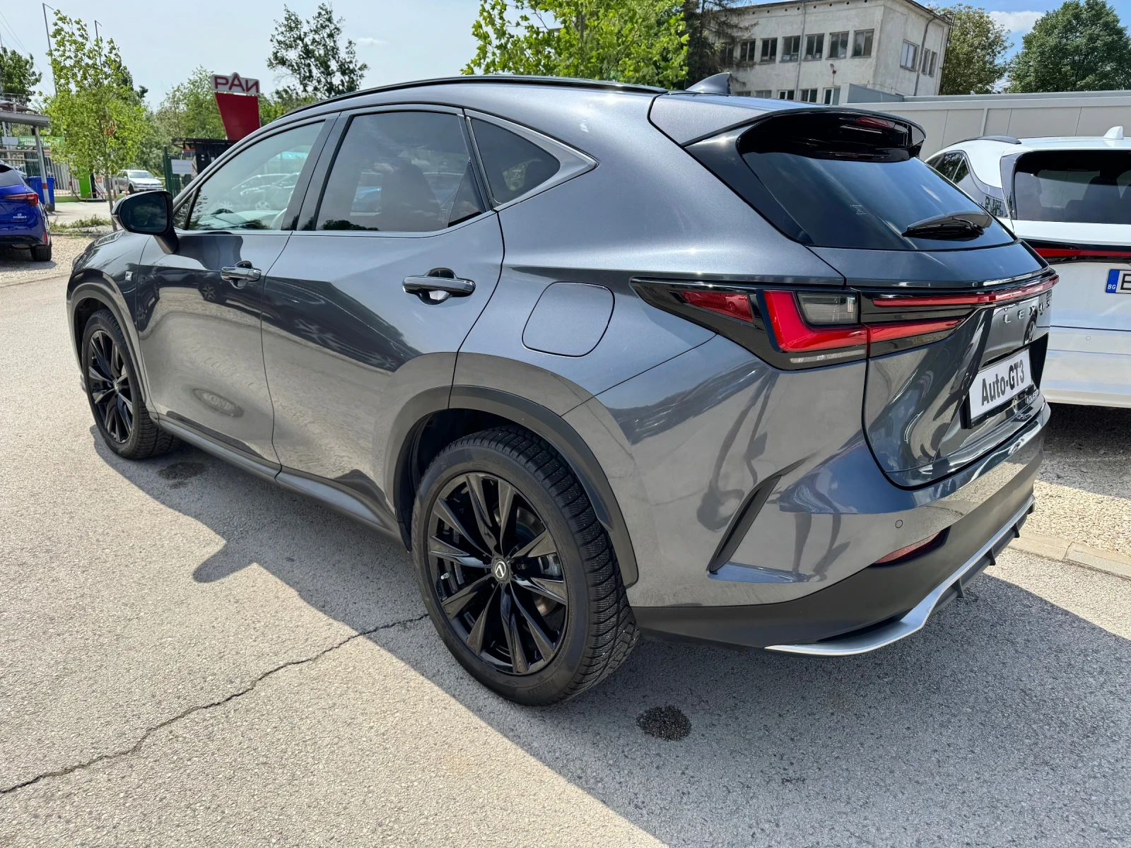 Lexus NX 450 2.5 phev F-Sport 309к. Гаранция 4x4 62000км НЛИЧЕН - изображение 6