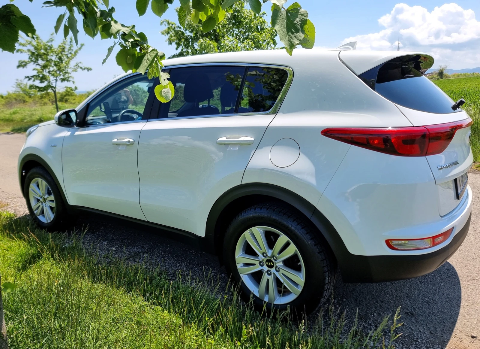Kia Sportage 2.4 AT 4x4 - изображение 5
