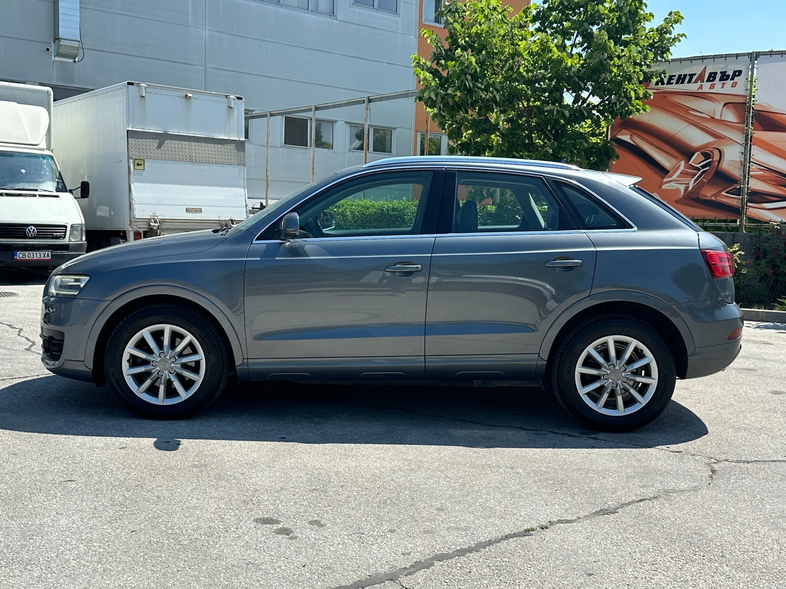 Audi Q3 2.0TDI 177к.с. Quattro/Автоматик/Подгрев/Камера - изображение 2