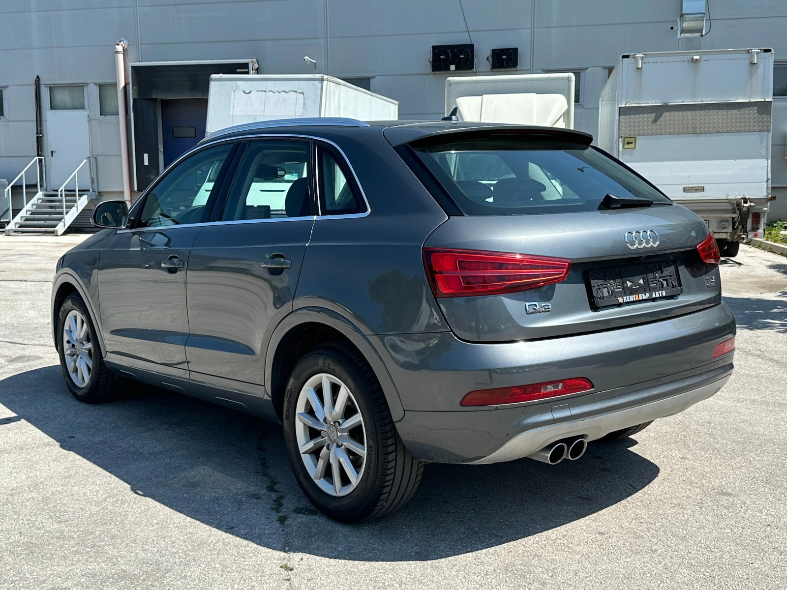 Audi Q3 2.0TDI 177к.с. Quattro/Автоматик/Подгрев/Камера - изображение 3