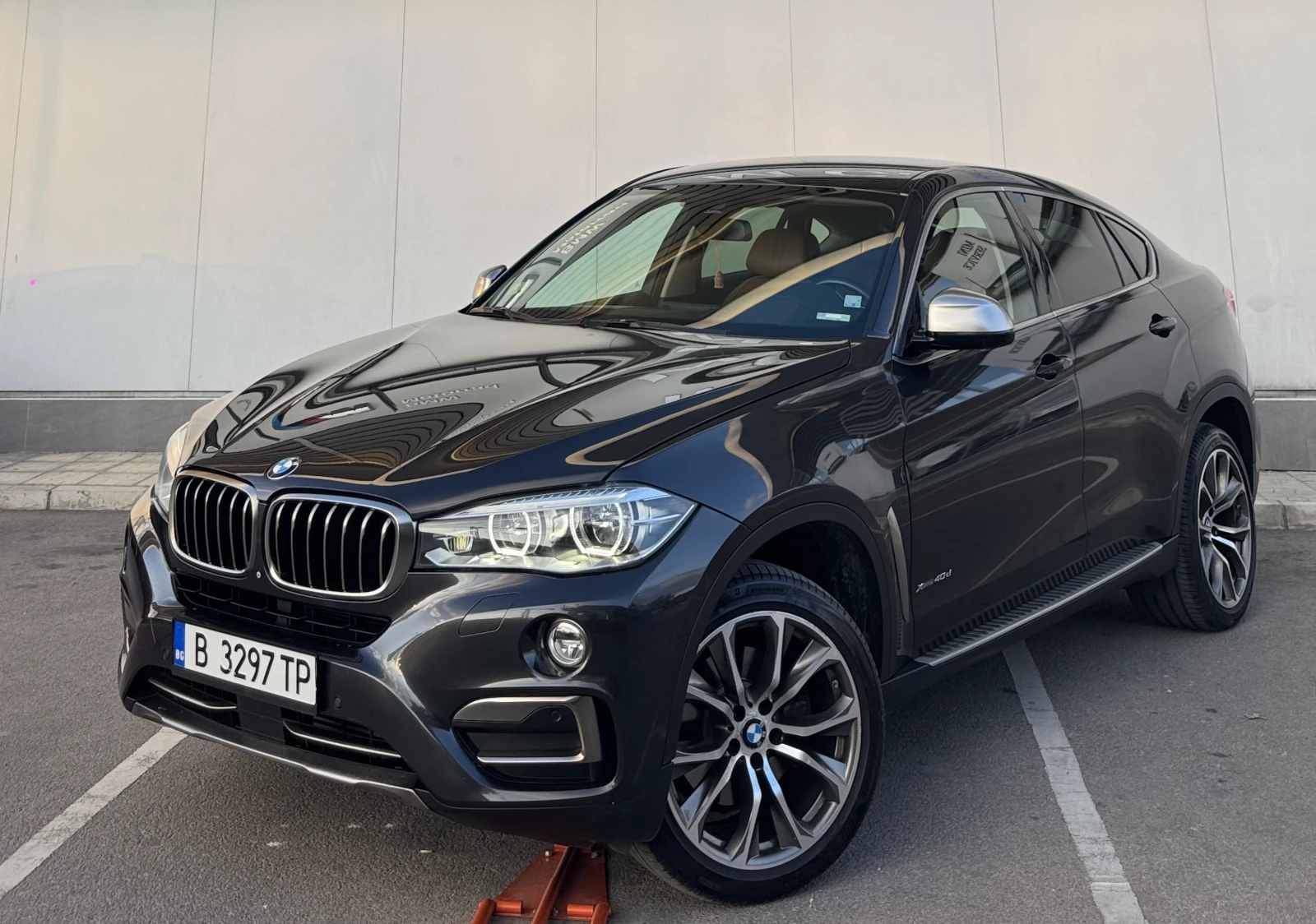 BMW X6 FULL MAX / SWISS, снимка 3 - Автомобили и джипове - 54452901