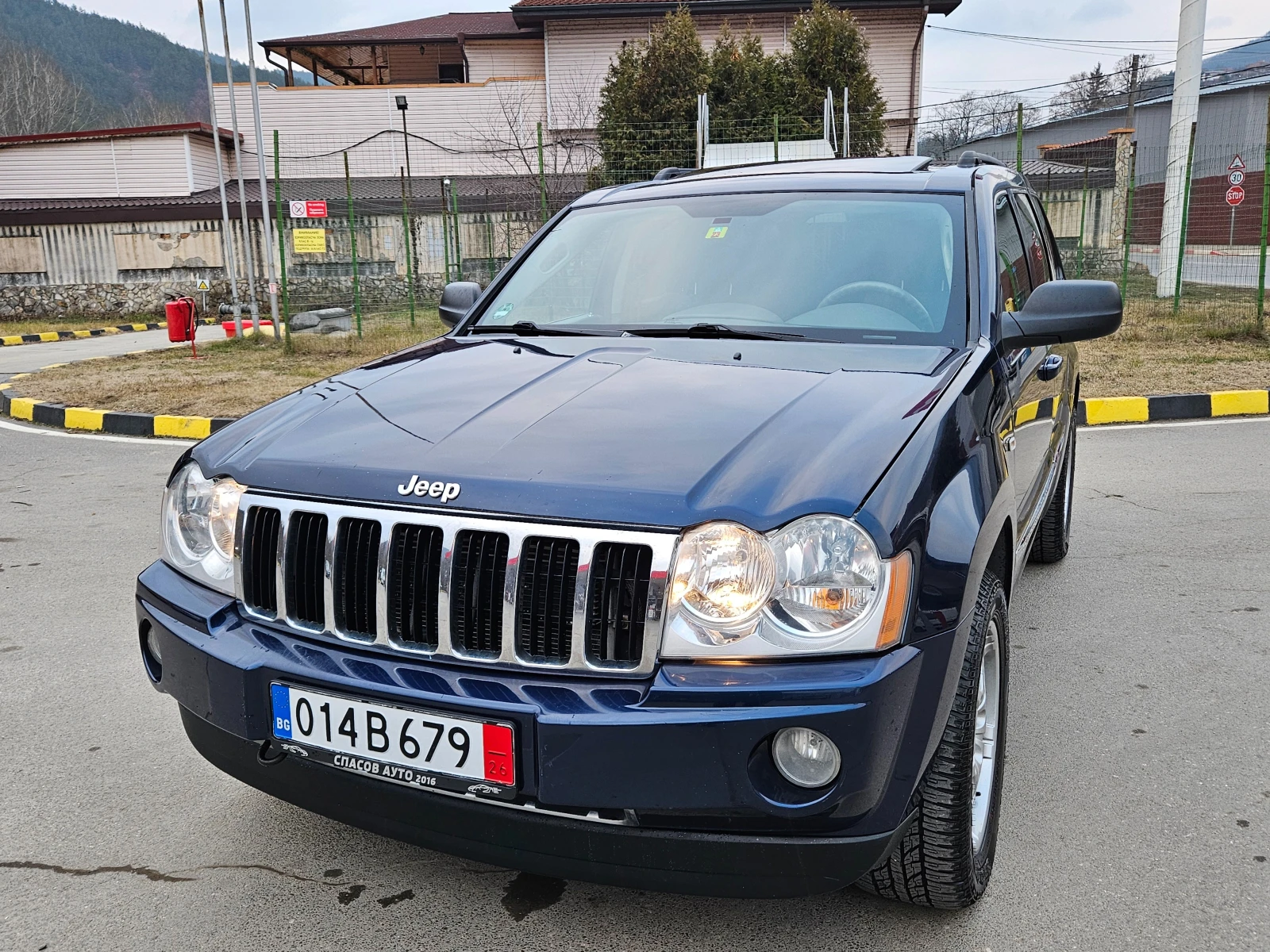 Jeep Grand cherokee 5.7 GAZ/4X4/KLIMAT/NAVIG | Mobile.bg   1