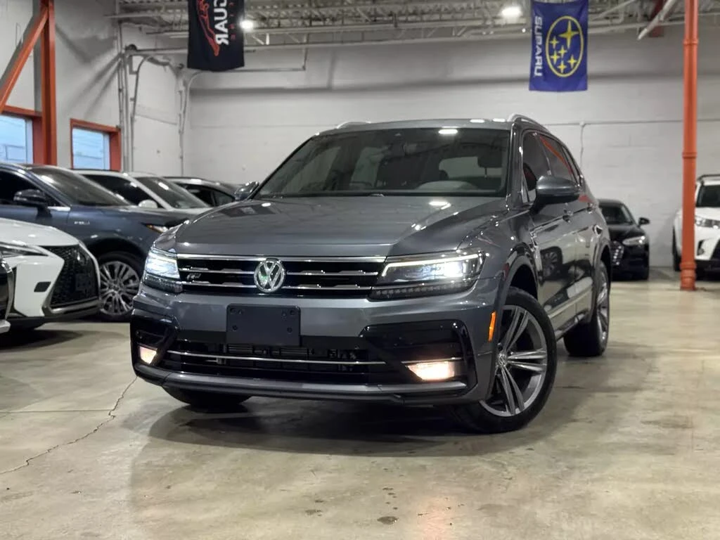 VW Tiguan SEL R-LINE* ПАНОРАМА* МЪРТВА ТОЧКА* СЛЕДЕНЕ НА ЛЕН - изображение 2