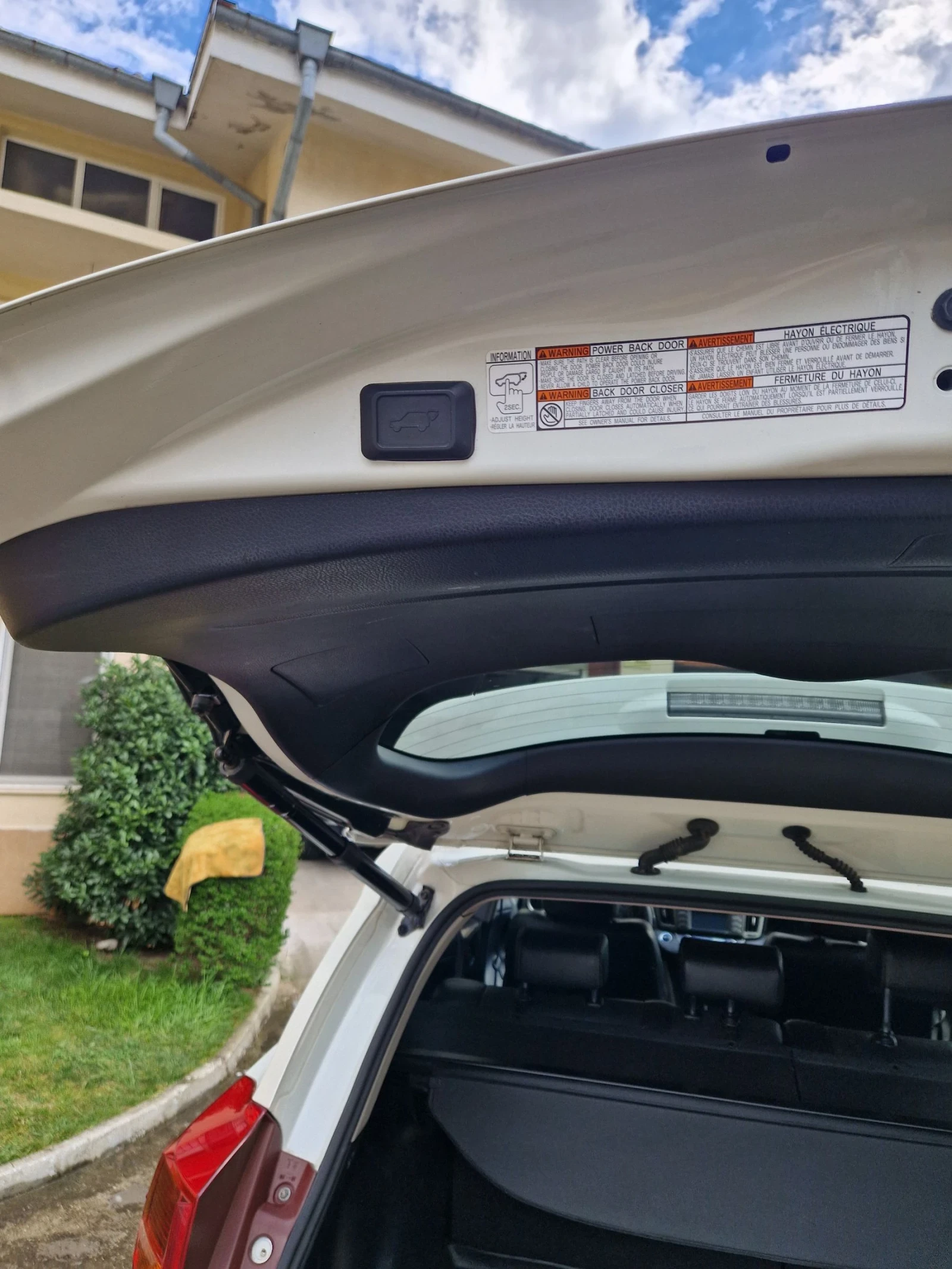 Toyota Rav4 22 D-cat, снимка 14 - Автомобили и джипове - 54101140