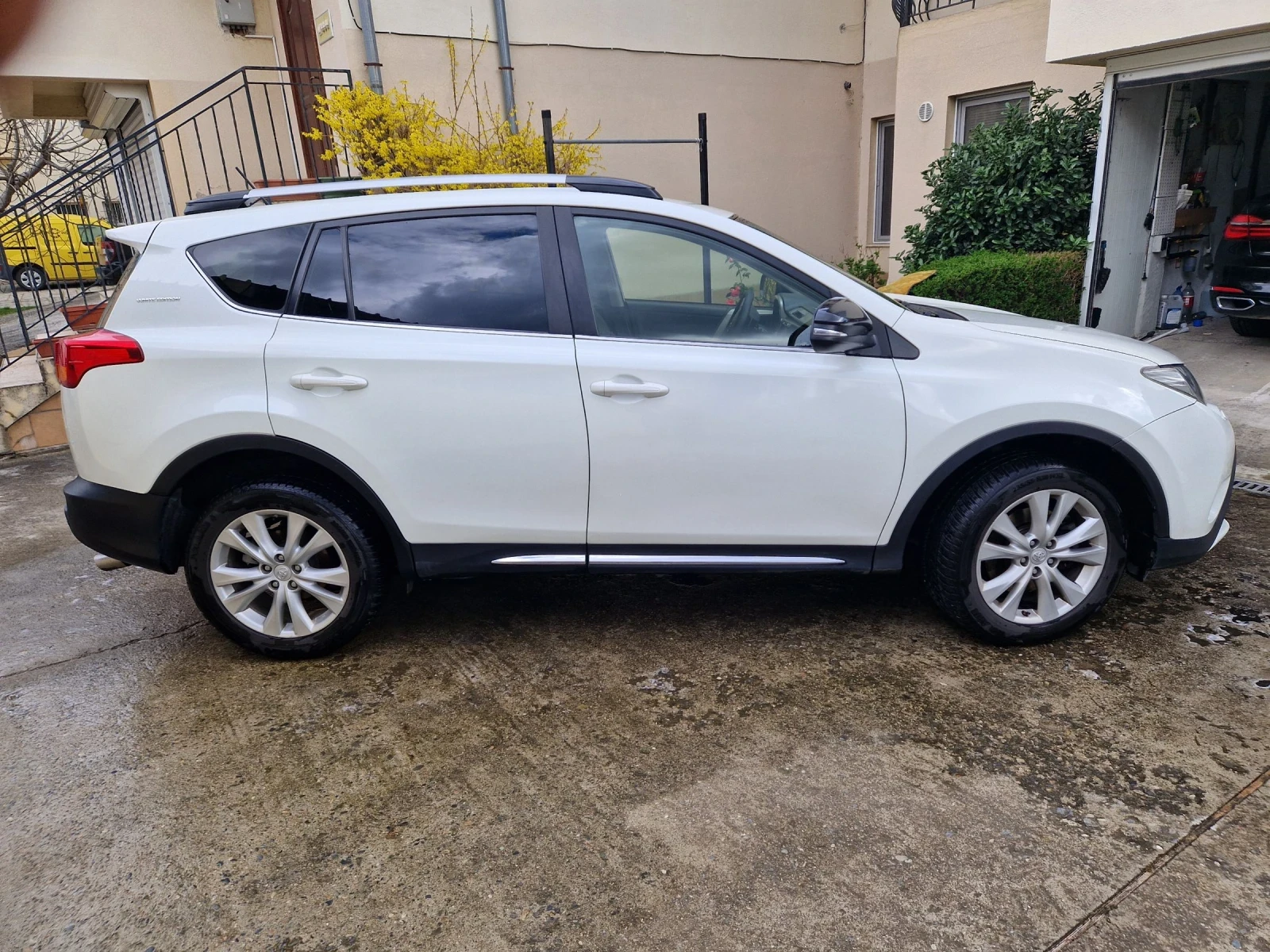 Toyota Rav4 22 D-cat, снимка 4 - Автомобили и джипове - 54101140