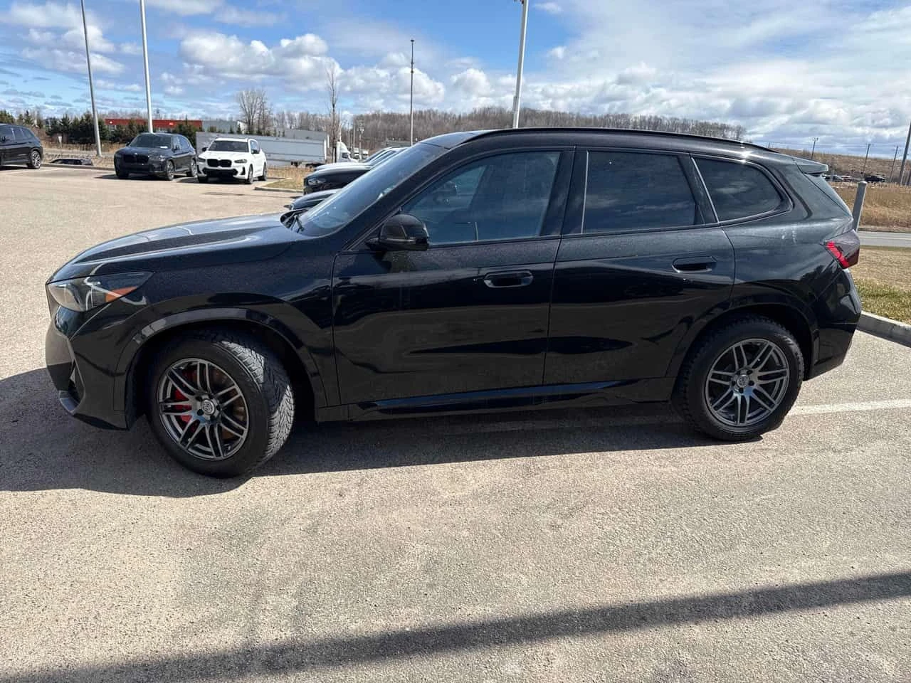BMW X1 xDrive28i| M SPORT| ПАНО| ПОДГРЕВ| ОБДУХВАНЕ| КЛИП, снимка 3 - Автомобили и джипове - 54479907