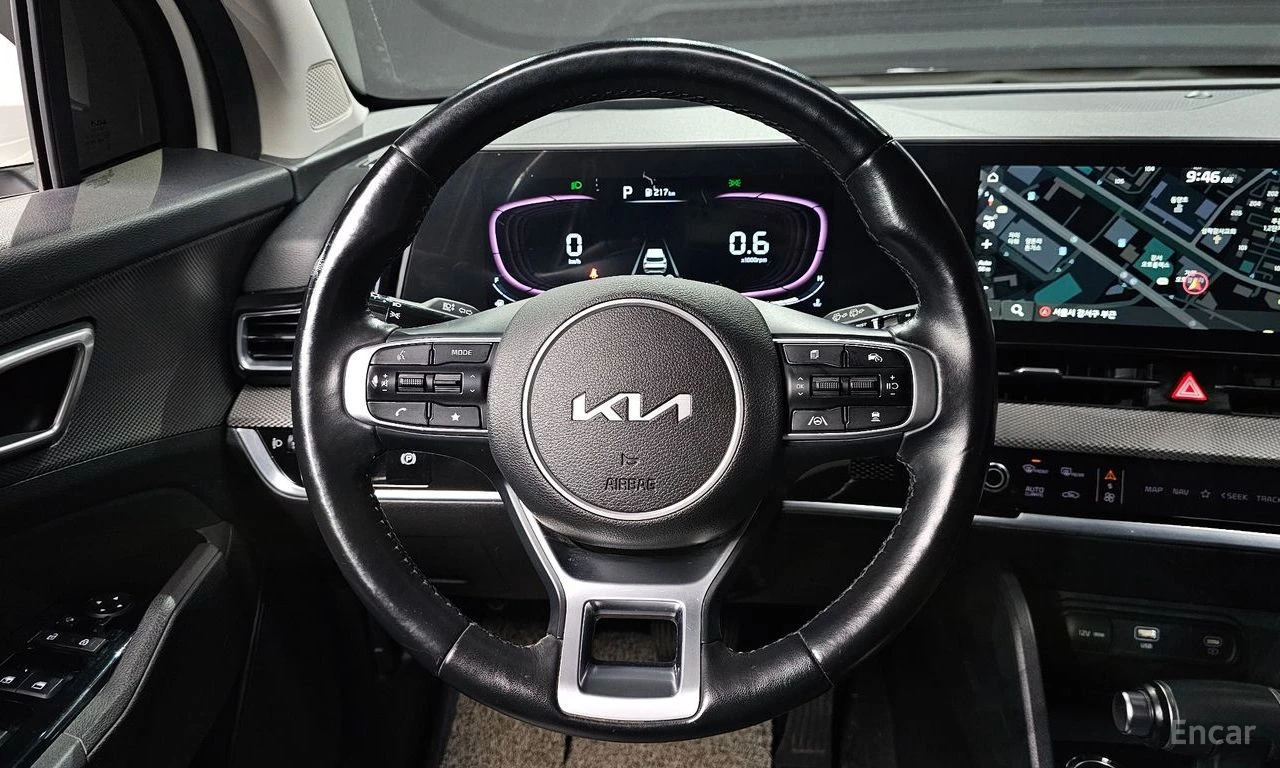 Kia Sportage 1.6T Trendy* HARMAN KARDON* ПОДГРЕВ* КАМЕРА* , снимка 9 - Автомобили и джипове - 54748890