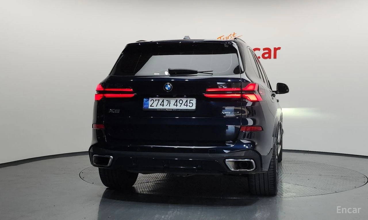 BMW X5 40i* M* SPORT* LASER* 360КАМЕРА* ДИСТРОНИК* МАСАЖ*, снимка 4 - Автомобили и джипове - 55003737