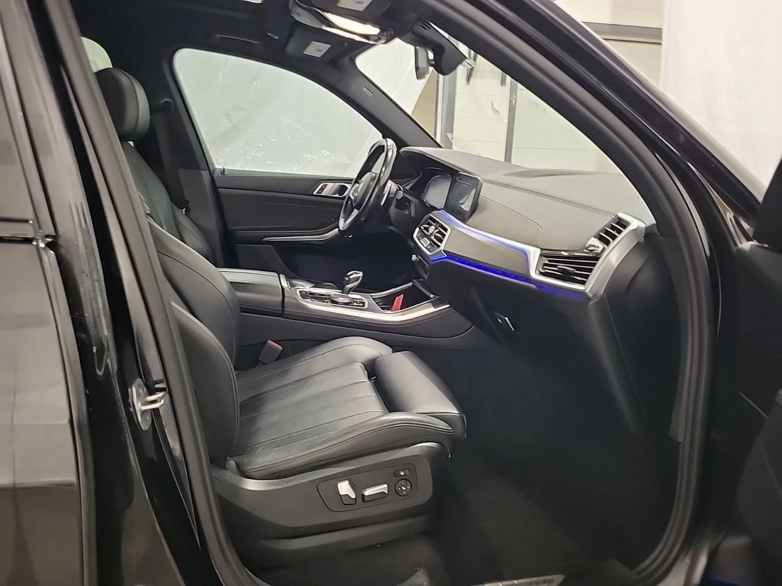BMW X5 M-pkg* Pano* Back cam* 2ключа* Blind stop* Подгрев, снимка 12 - Автомобили и джипове - 55092396