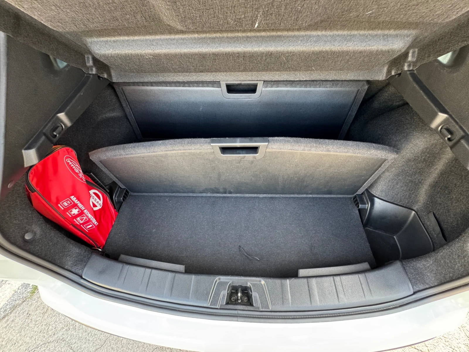 Nissan Qashqai 1.3 DDT 160 DCT N-Connecta Plus Euro 6d full, снимка 13 - Автомобили и джипове - 55593230