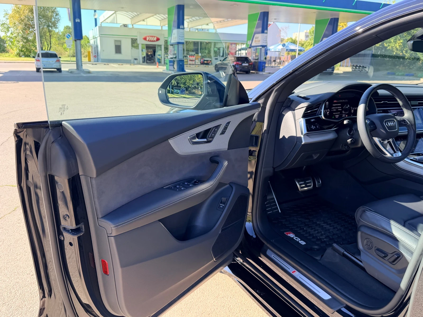 Audi Q8 FACE* RSQ8* SOFT* B&O* KEYLESS, снимка 9 - Автомобили и джипове - 55961796