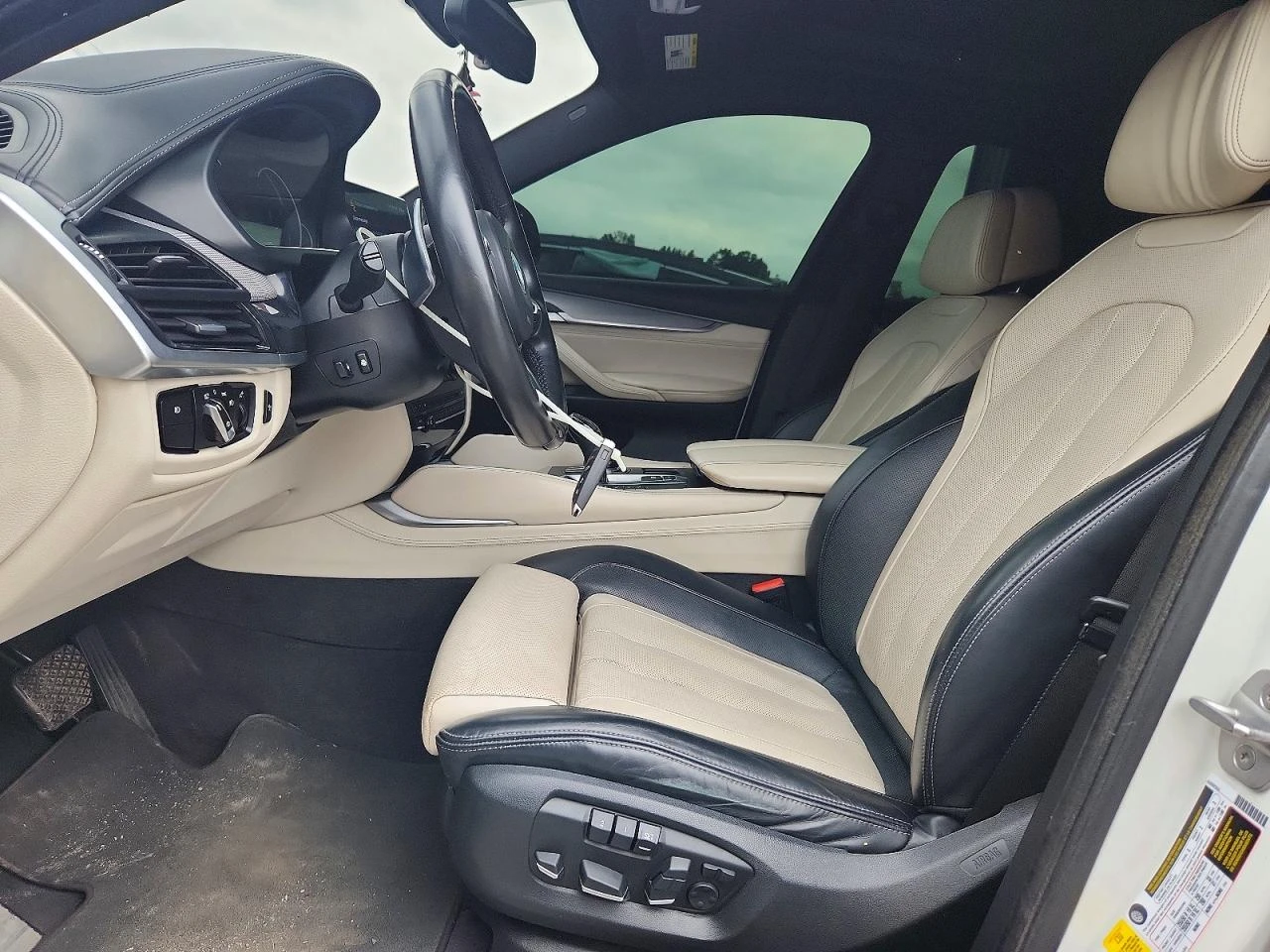 BMW X6 4.4l xDrive50I, снимка 7 - Автомобили и джипове - 56150749