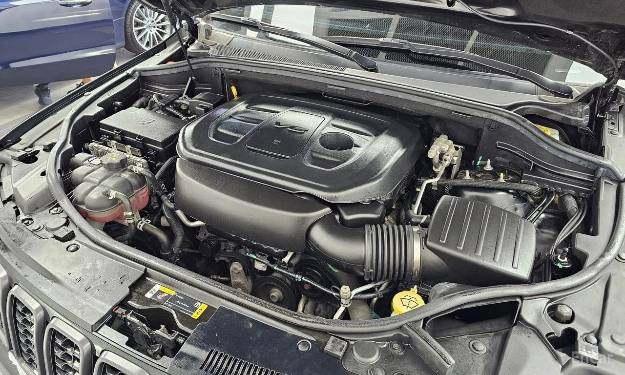 Jeep Grand cherokee 3.6* V6* 8ZF* ПОДГРЕВ* КАМЕРА* ПАНОРАМА* КЕЙЛЕС* , снимка 17 - Автомобили и джипове - 56294770