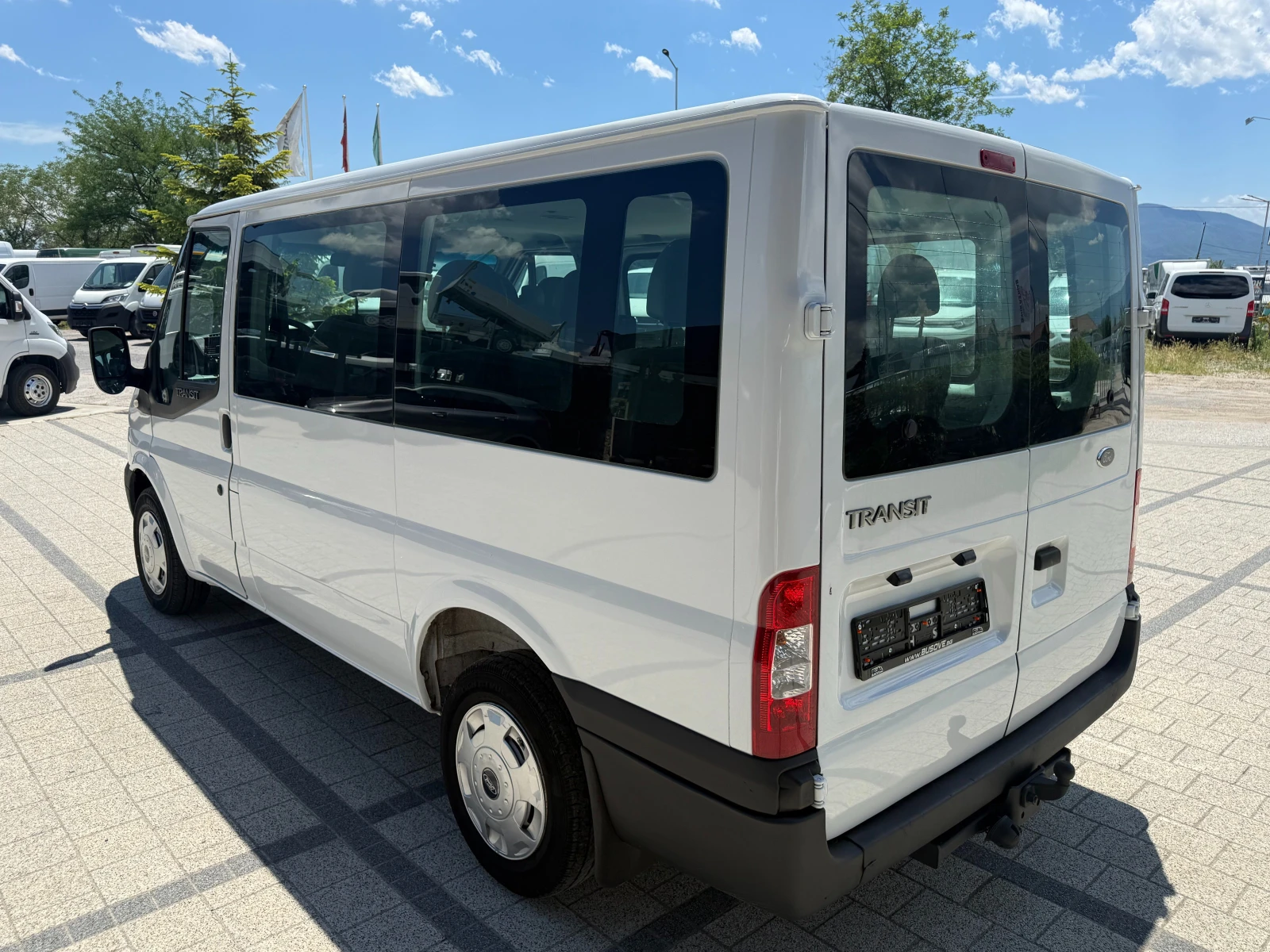 Ford Transit 2.2TDCI 9-местен Климатик Euro 5 , снимка 5 - Бусове и автобуси - 54913559