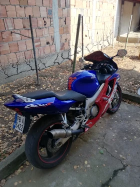 Обява за продажба на Honda Cbr ~4 000 лв. - изображение 2