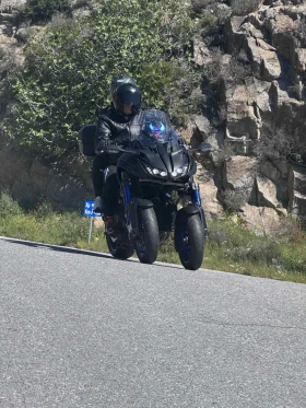 Yamaha Mt-09 Niken | Mobile.bg    2