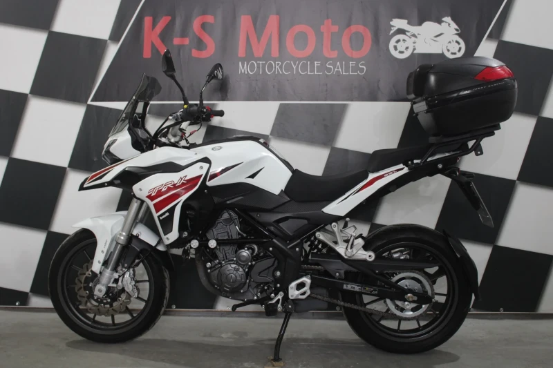 Benelli 250 TRK 251 ABS 3456км. 2020г., снимка 4 - Мотоциклети и мототехника - 50055340