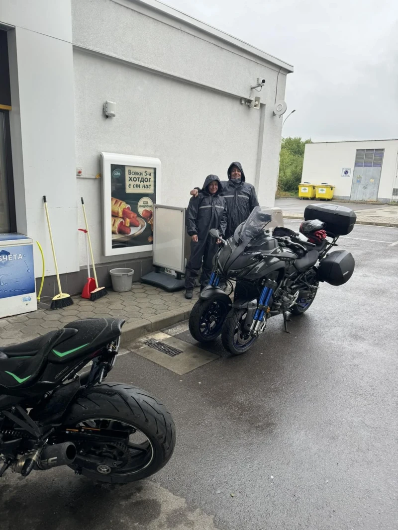 Yamaha Mt-09 Niken, снимка 5 - Мотоциклети и мототехника - 52473360