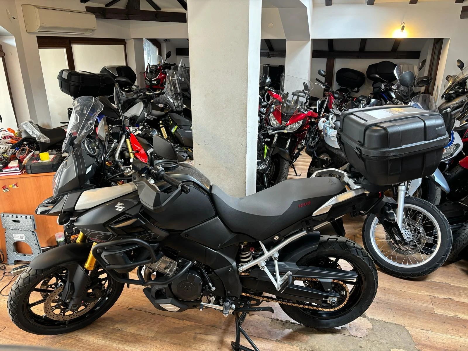 Suzuki V-strom 1050 ABS TRC - изображение 2