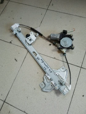 ел машинка стъкло задна лява Киа Карнивал