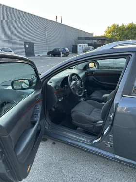 Toyota Avensis 2.2 D4D, снимка 7
